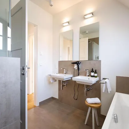 Reetland Am - Premium Reetdachvilla Mit 3 Schlafzimmern, Sauna Und Kamin E08 펜션 드란스케